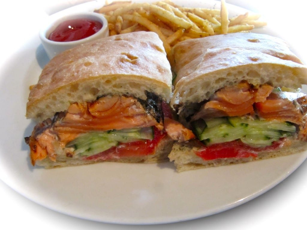 Salmon Sandwich with Frites - Photo M.D.Hill