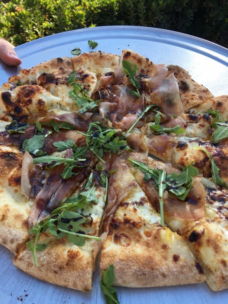 Fig, Goat, Prosciutto and arugula pizza - Photo - Brenda C. Hill