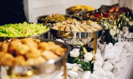 Setting up a Buffet is an Art – and Here’s How you can Master it!