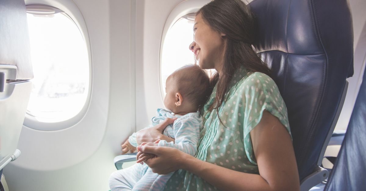 10 Useful Tips for Traveling With an Infant