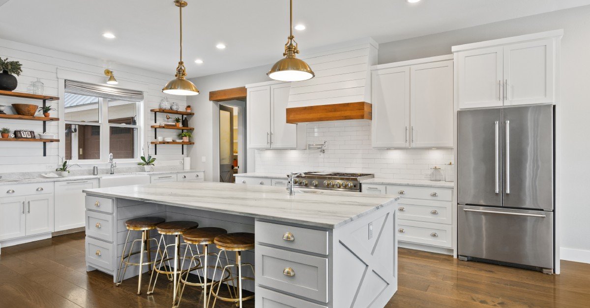 Creating a Farmhouse Kitchen: Essential Design Tips