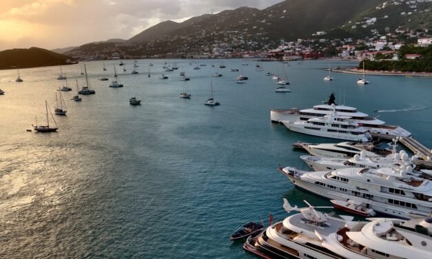 Yacht Charter Cost Breakdown: What You’ll Really Pay
