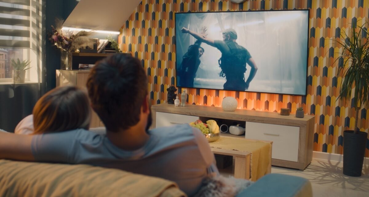 10 Tips for Transforming Your House Into a Staycation Spot