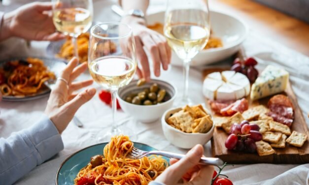 Hosting a Mediterranean-Inspired Dinner Party