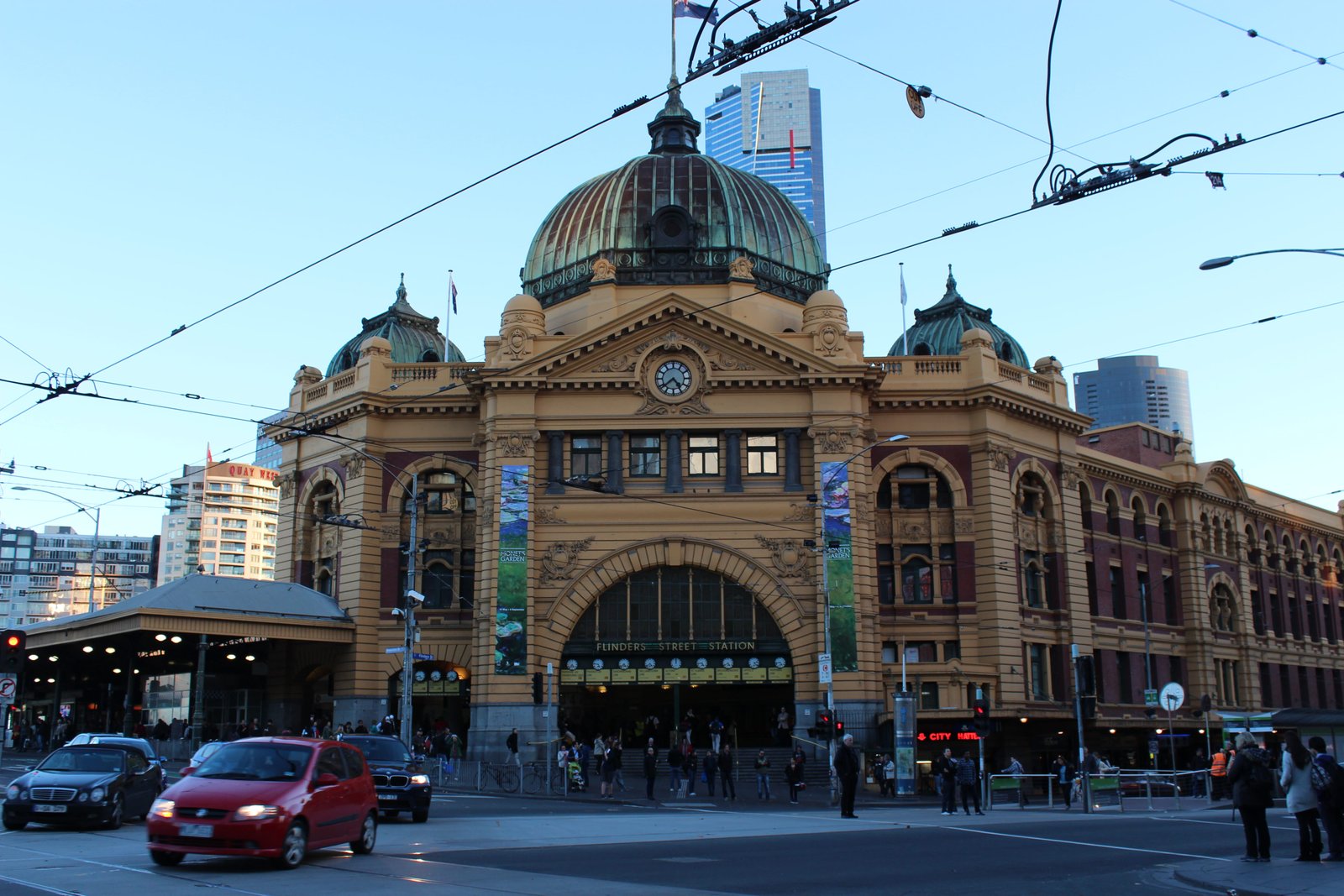 How to Experience a Long Australian Vacation on a Budget